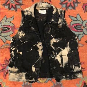 Tie Dye denim vest w/ pockets